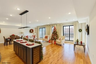 Building Photo - 241 Palisade Ave