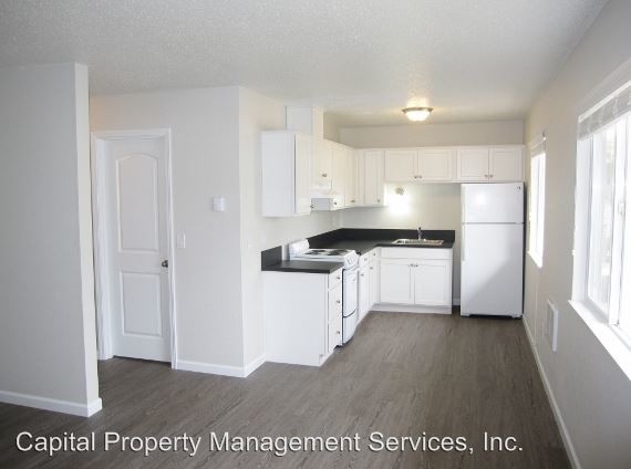 Foto principal - 8820 N Ivanhoe St