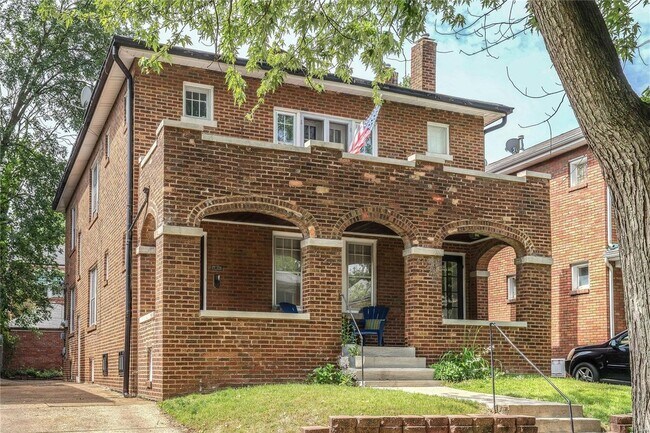 Foto del edificio - 7124 Tulane Ave