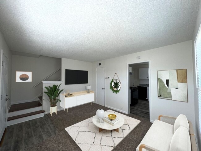Foto del edificio - Coming Soon | Spacious 2 Bed, 1.5 Bath Duplex Near Red Bridge