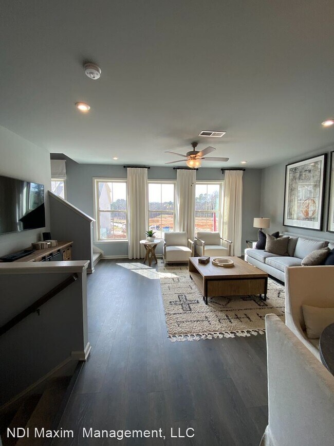 Building Photo - 3 br, 3.5 bath House - 3798 Hidden Valley ...
