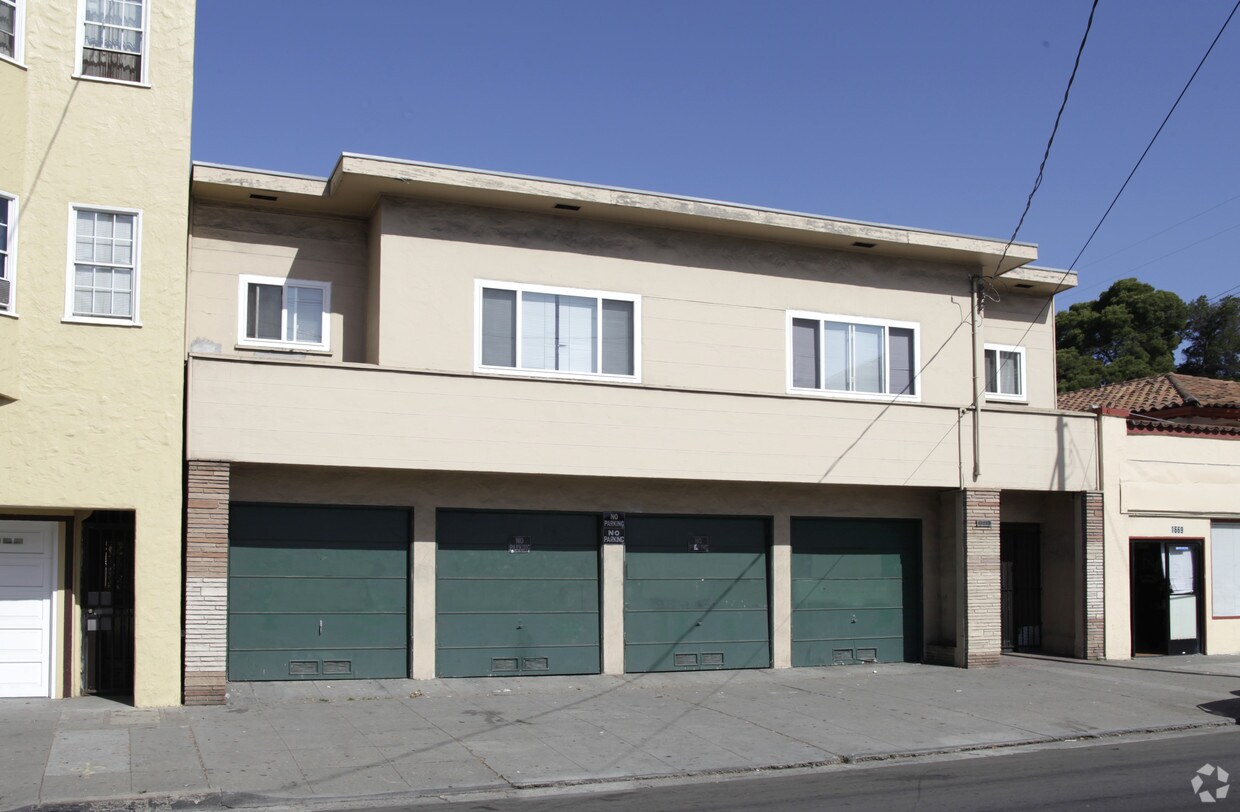 Primary Photo - 1661 Fruitvale Ave