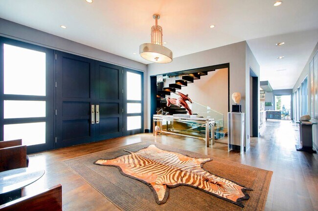 Foto del edificio - 46 Hildreth Ln