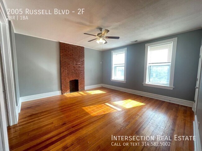 Foto del edificio - 2005 Russell Blvd