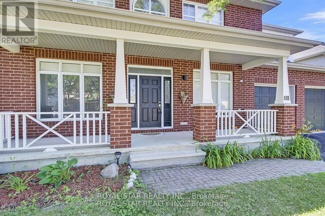 Photo du bâtiment - 611 Devonwood Cir