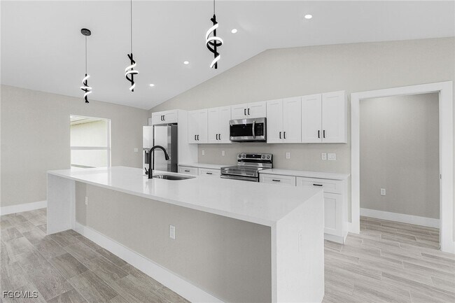 Foto del edificio - 3509 NE 21st Ave