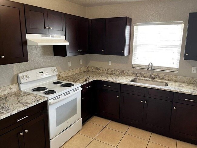 Foto del edificio - 354 Pearlwood St