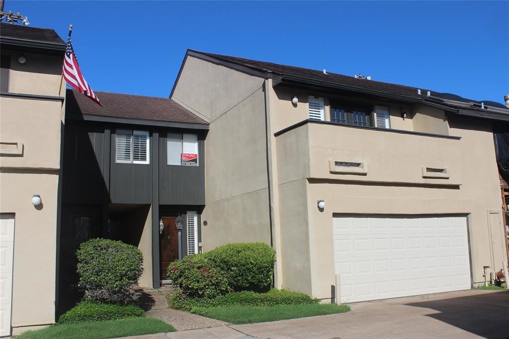 Primary Photo - 1116 Bering Dr