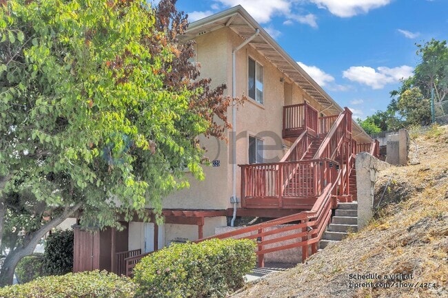 Building Photo - 325 Vaqueros Ave