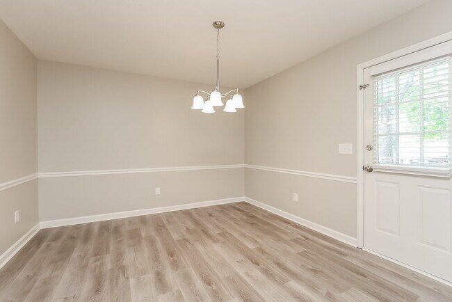 Foto del edificio - 101 Cedar Bend Ct