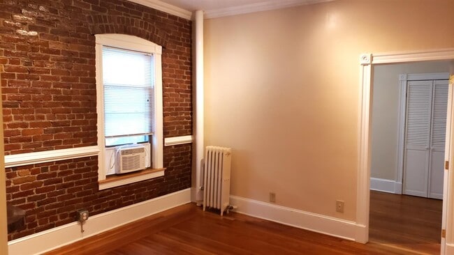 Building Photo - 880 Massachusetts Ave