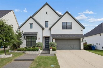 Building Photo - 13220 Thedford Dr