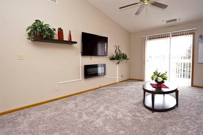 Foto del edificio - 2221 Wittenham Pl