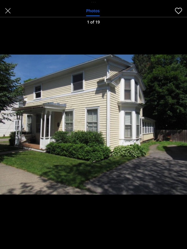 Building Photo - 26 Elm St