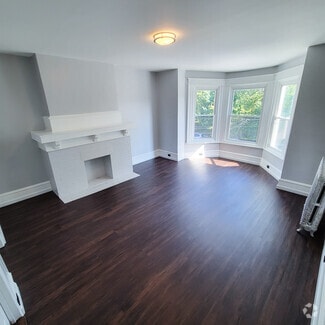 Building Photo - 1242 S 51st St