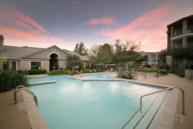 Cortland Southpark Estates Apartments Austin, TX