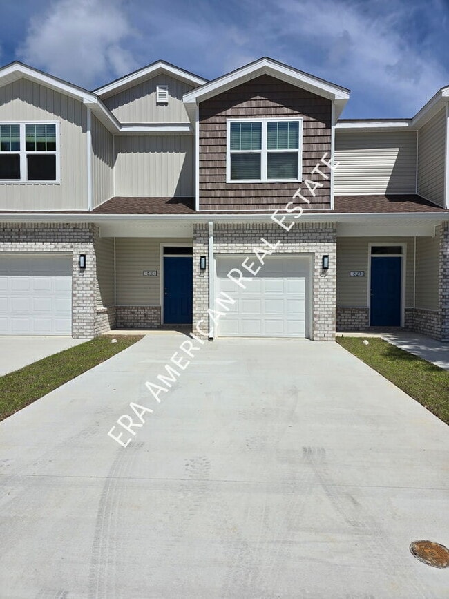 Building Photo - 831 Jonleen Dr