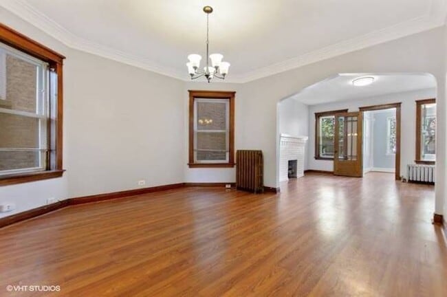 Building Photo - 4533 N Kimball Ave