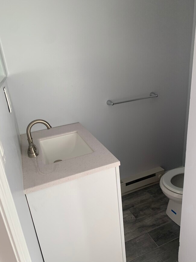 29 Watson Ave Unit 3, West Orange, NJ 07052 Apartments in West Orange