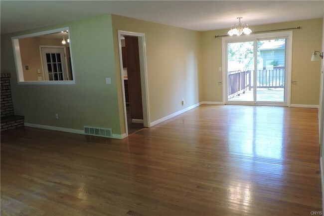Foto del edificio - 154 Brookside Ln