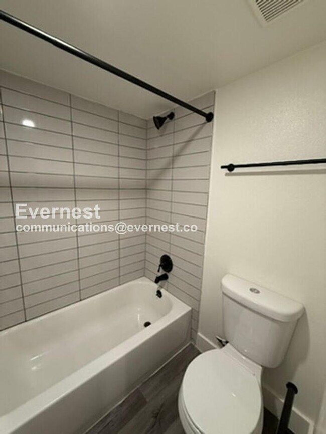 Foto del edificio - 2635 Hayden Rd