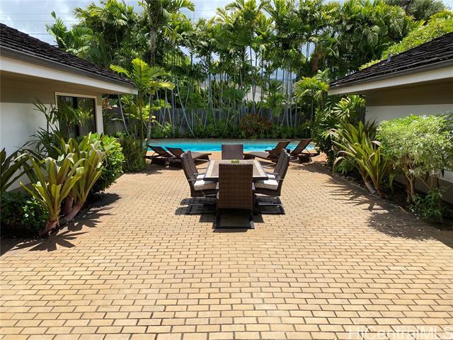 Building Photo - 1029 Koloa St
