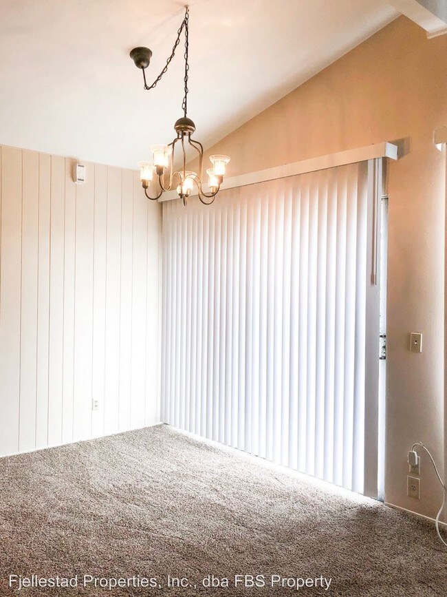Foto del edificio - 3 br, 2 bath House - 8385 Tommy Drive