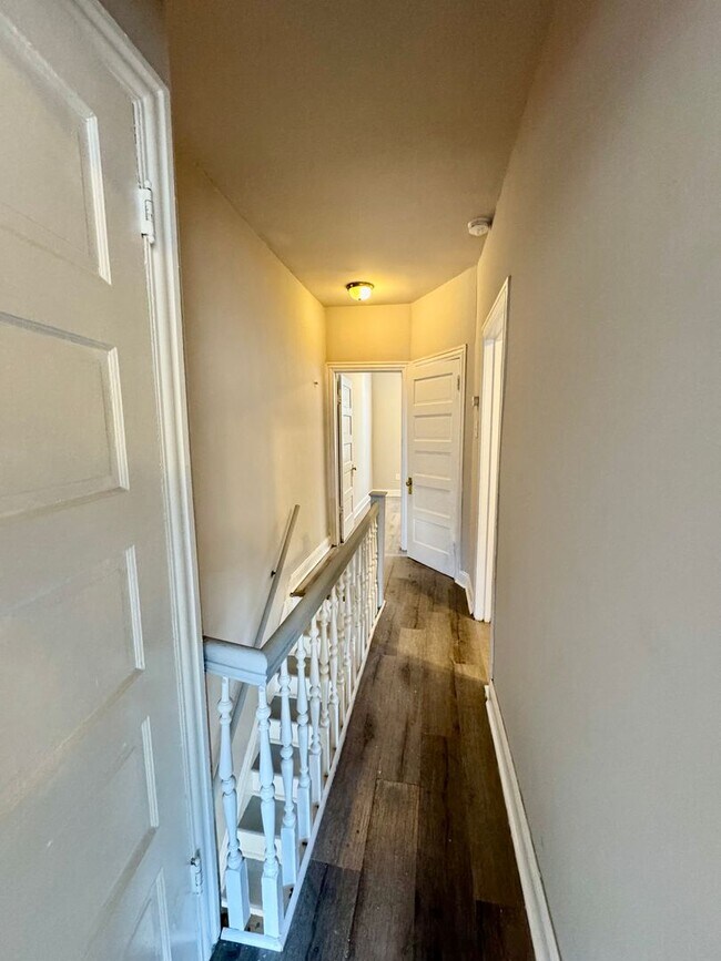 Foto del edificio - Spacious 3 bedroom