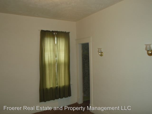 Building Photo - 3 br, 2 bath House - 3232 Porter Avenue
