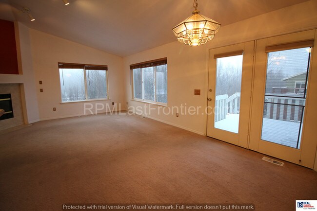 Foto del edificio - 2211 Ridgemont Dr