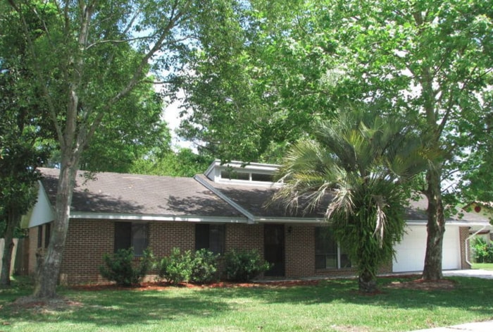 Building Photo - 1685 Farm Way