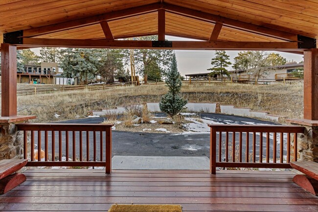 Foto del edificio - Incredible 5 BD/5 BA Mountain Home in the ...