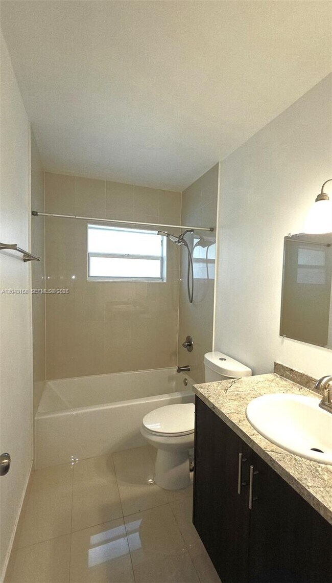Foto del edificio - 3519 SW 17th Ter