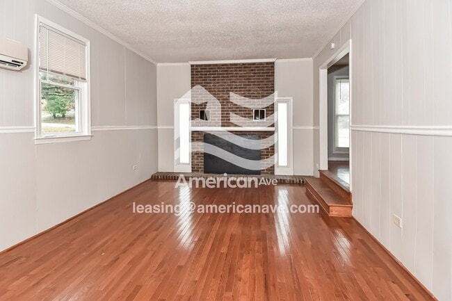 Building Photo - 1505 Coolbrook Dr