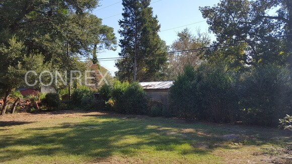 Building Photo - 2018 Twin Lakes Rd