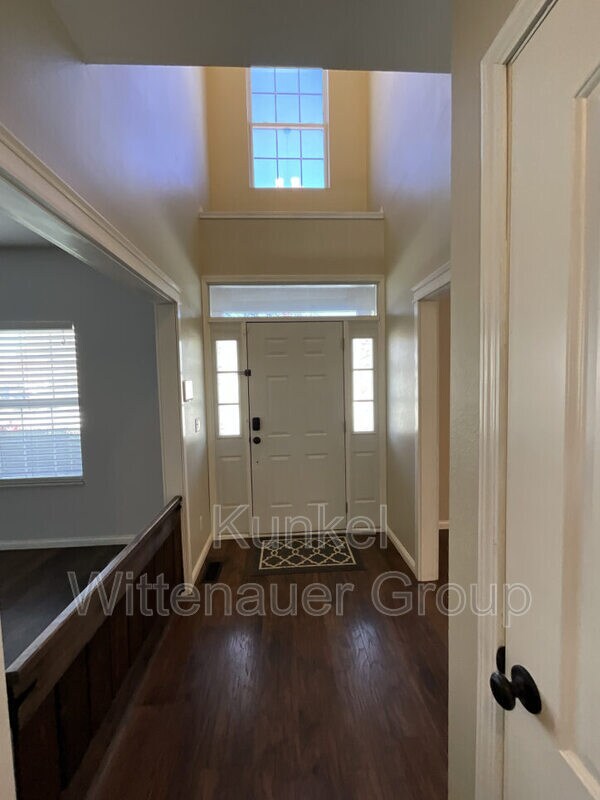 Foto del edificio - 329 Ring of Kerry Dr