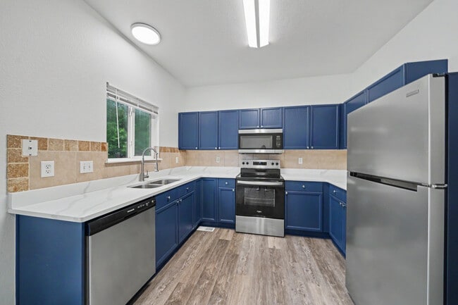 Foto del edificio - 5125 Golden Eagle Pkwy