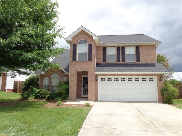 Primary Photo - 1718 Stephenson Lane