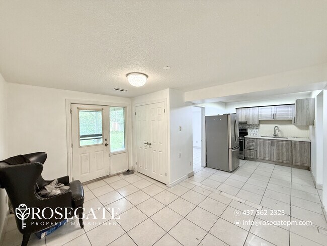 Building Photo - Pet-Friendly 2-Bedroom Basement Apartment with 2 Parking Spaces – Scarborough