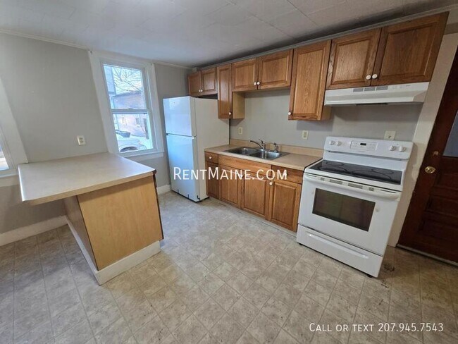 Building Photo - 269 1/2 French St-