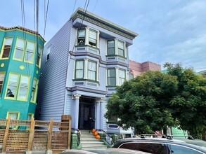 Building Photo - 2947 Harrison St