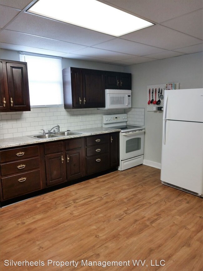 Building Photo - 1701 Covert St