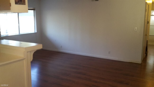 Foto del edificio - 5646 Allen Ave