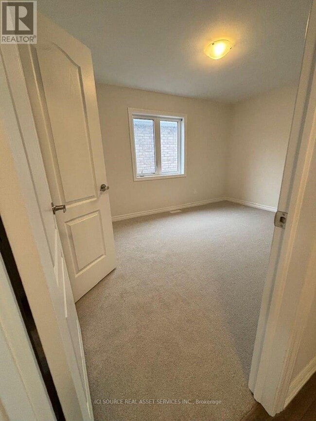 Building Photo - 56 Bruton St