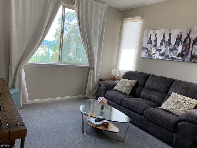 Building Photo - 1 br, 1 bath House - 39198 Steeplechase Lane,