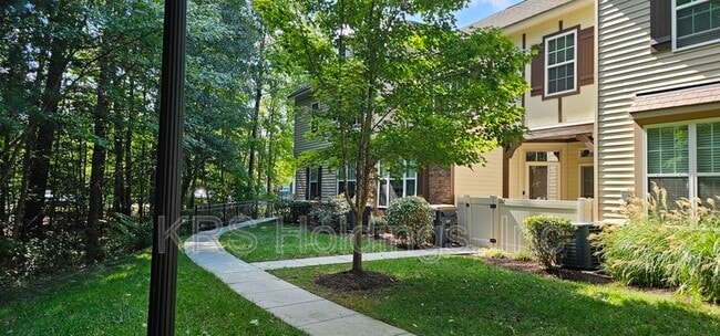 Building Photo - 107 Herons Cove