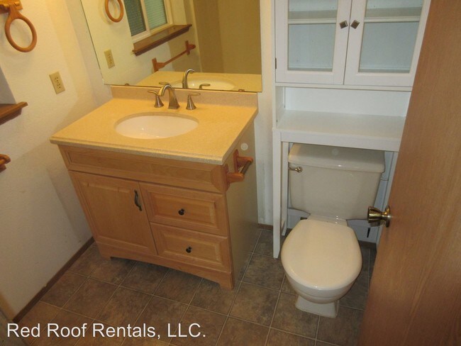 Foto del edificio - 1028 188th Street Ct E