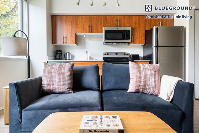 Foto del edificio - 4302 7th Ave NE