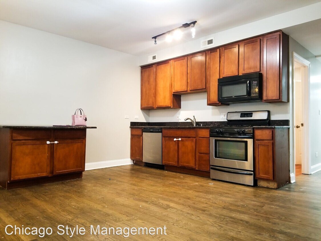 2 br, 1 bath House - 2254 w Arthur #105-1A - 2 br, 1 bath House - 2254 w Arthur  #105-1A