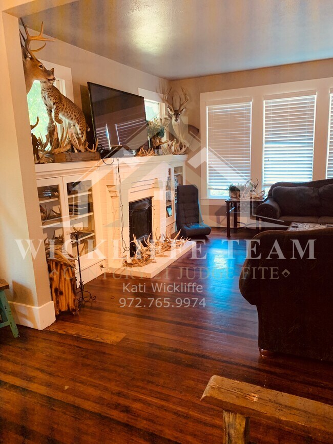 Foto del edificio - 802 W Avenue F